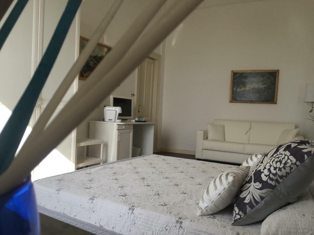 Bed & Breakfast Di Mare E D'azzurro 3*