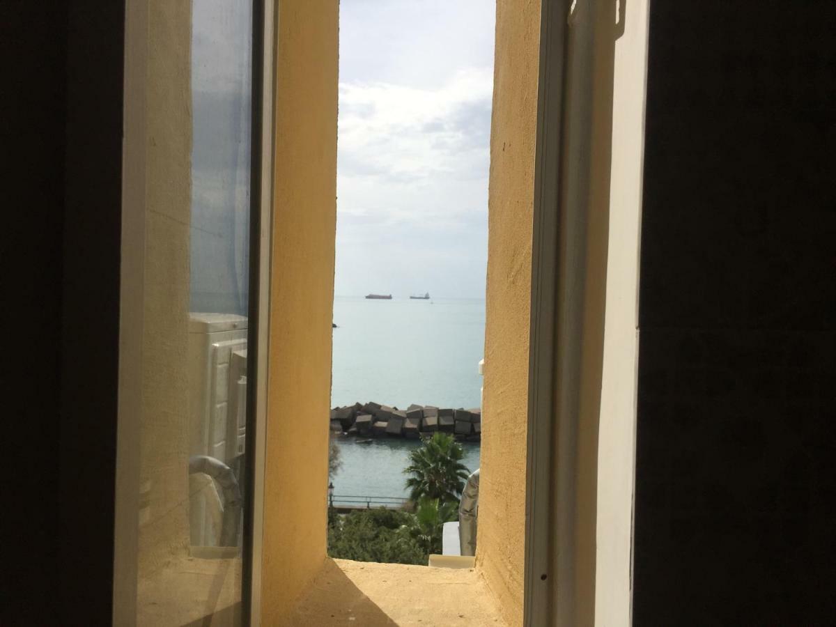 Bed & Breakfast Di Mare E D'azzurro Salerno